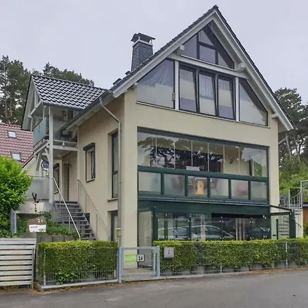 Apartment In Near The Sea *